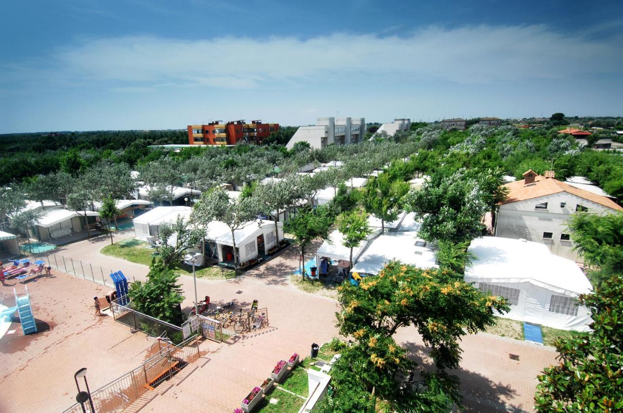 Camping Internazionale - Sottomarina Di Chioggia Exteriör bild